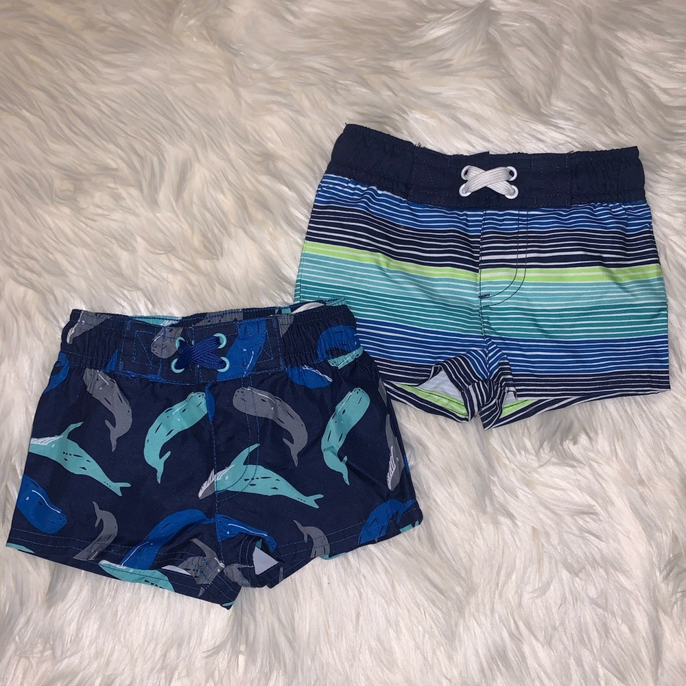 Set of 2 swim trunks